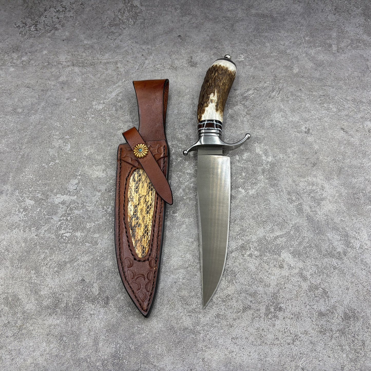 Wasteland Antler Handle Wooz Steel Fixed Blade Bowie Knife
