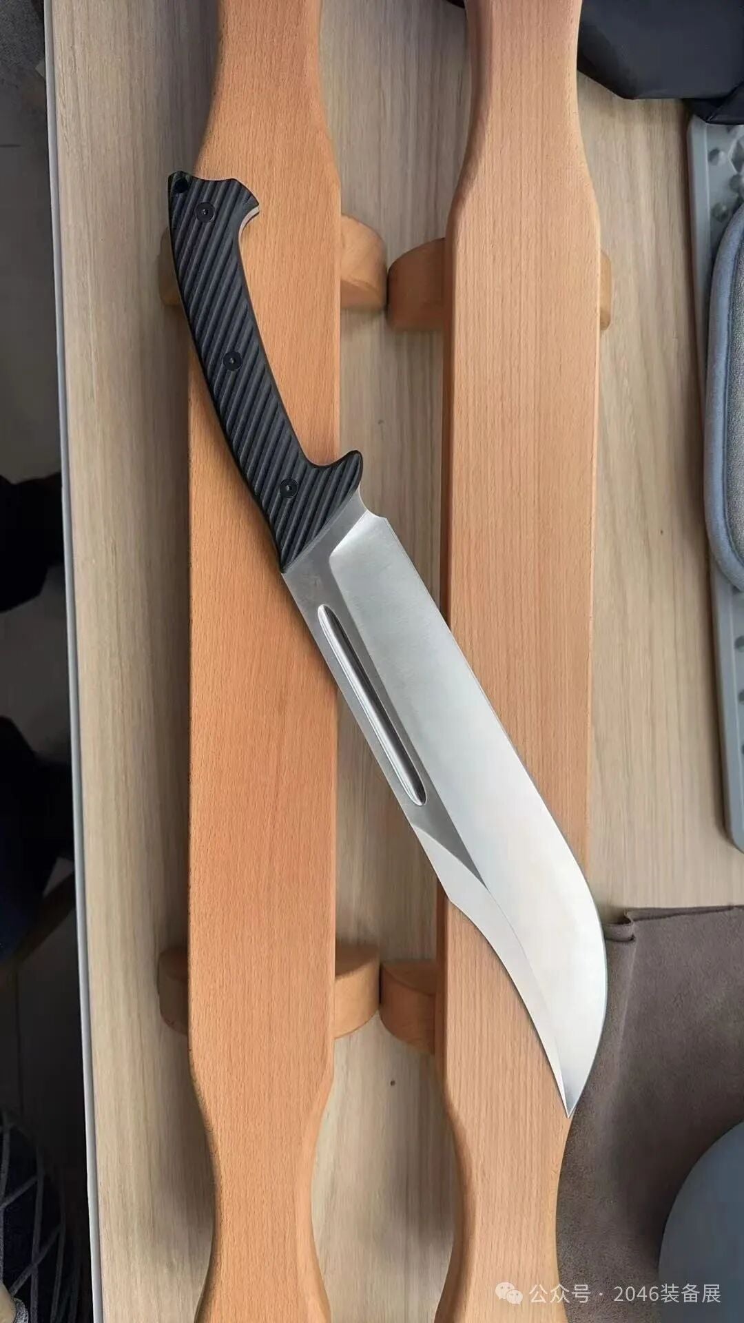 Buffalo Godslayer DC53 Steel Big Bowie Fixed Blade Knife